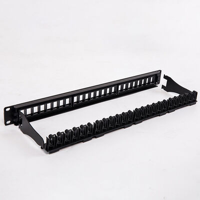 Czarny panel krosowy Keystone UTP 1U 24 porty CAT6 Puste gniazda RJ45
