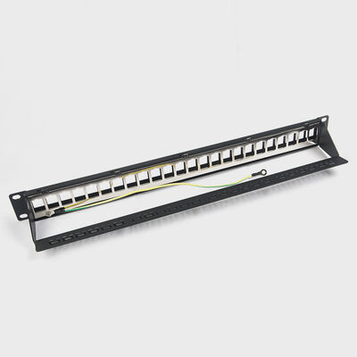 Panel sieciowy RJ45 24 porty 1U Keystone C5 / C5E C6 z paskiem zarządzania
